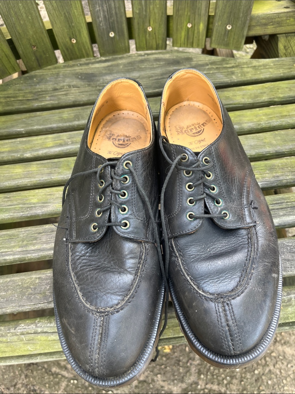 Dr. Martens Black Leather Westminster laced shoes Unisex